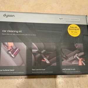 Dyson Care Cleaning Kit
